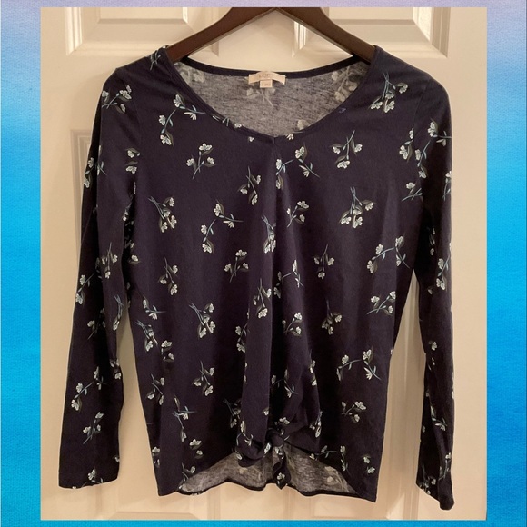 Loft Outlet Floral Tie-Front Top - Medium - Picture 1 of 8